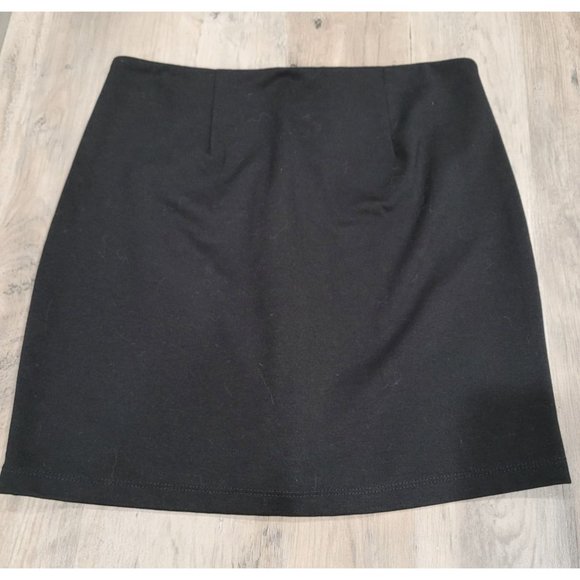 Women's Forever 21 Black Front Zip Mini Skirt, Size M - Picture 3 of 6